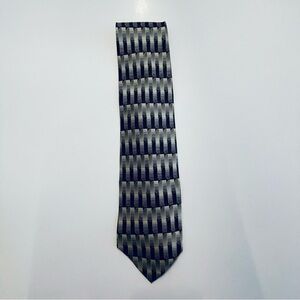 Men's Geometric Pattern Tie in Black and Gray